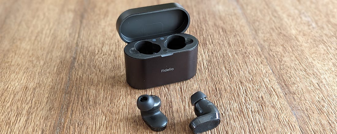 Review Philips Fidelio T2 - Doet een gooi naar Sony’s troon