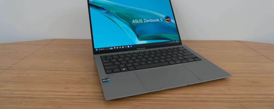 ASUS ZenBook S 13 OLED Review ASUS ZenBook S 13 OLED - Fraaie laptop met hoorbare ventilator