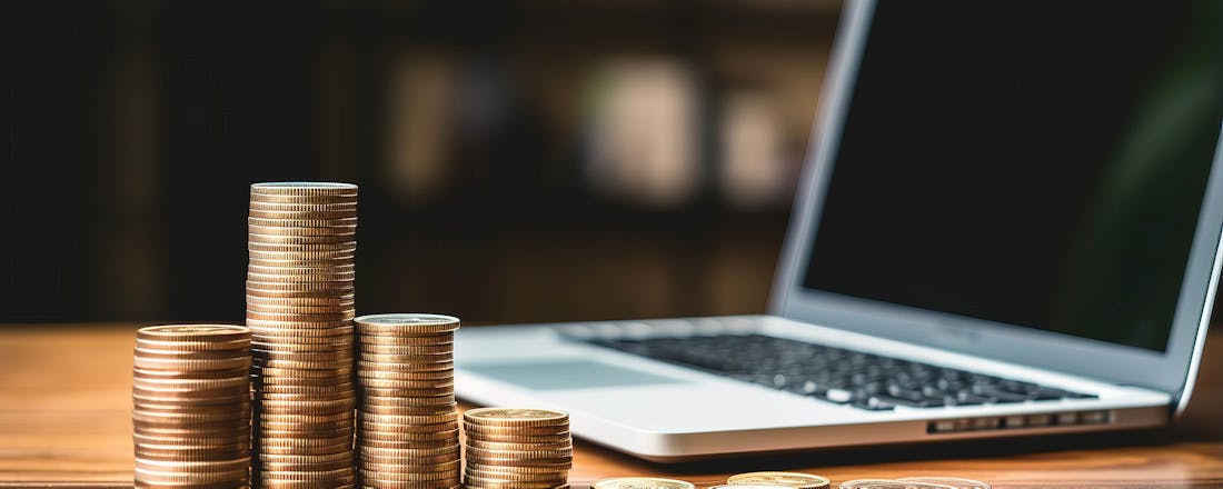Laptop met munten Zo kies je een laptop met een budget van maximaal 500 euro