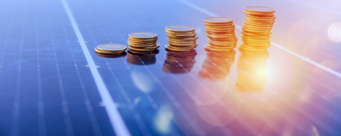 Geld besparen zonnepanelen salderen Hoe werkt de salderingsregeling? Al je vragen beantwoord