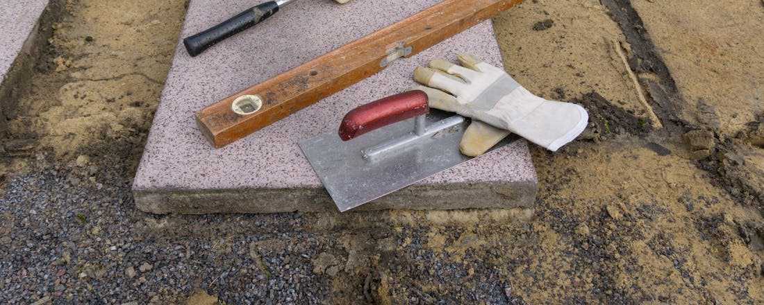 Van start met terras aanleggen Zelf je terras betegelen: een handleiding