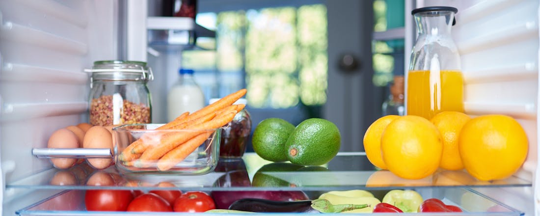 Eten in de koelkast bewaren Koelkast kopen? Dit zijn de dingen die je écht even moet checken