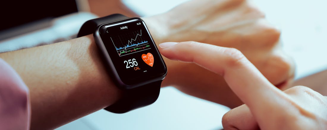 Smartwatch bedienen Waar voor je geld: 5 goedkope smartwatches van max 140 euro
