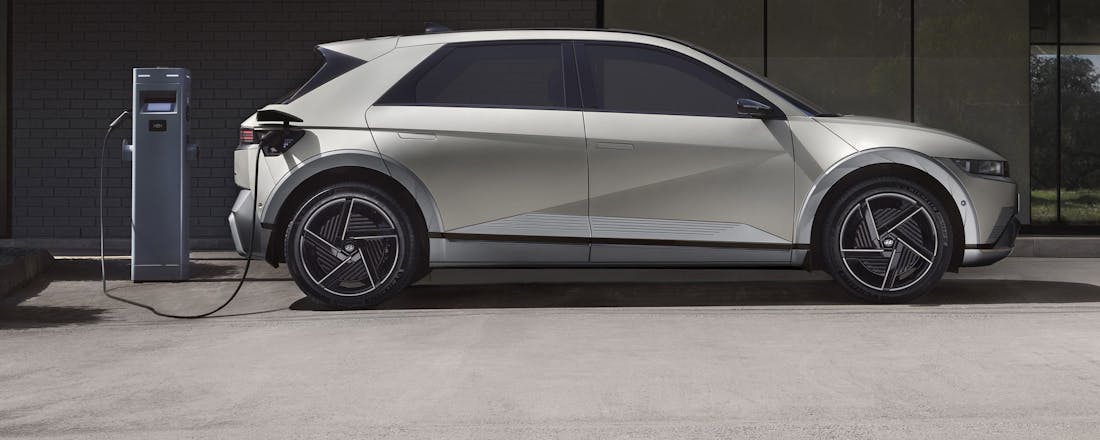 Vernieuwde Hyundai IONIQ 5 (2024) Vernieuwde Hyundai IONIQ 5 komt nóg verder op een volle batterij