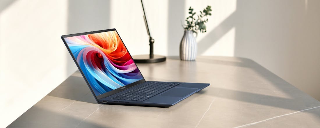 ASUS ZenBook 14 OLED UX3405 Waar voor je geld: 5 vederlichte laptops van max 1,2 kilo
