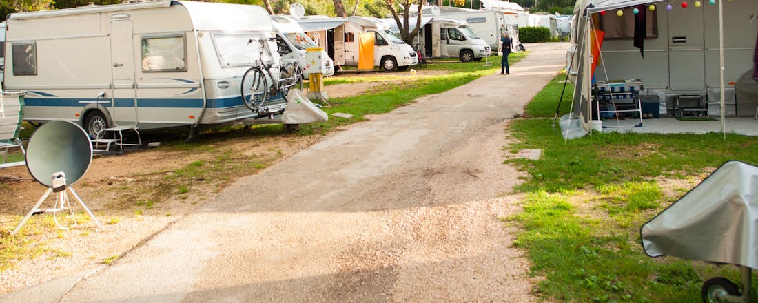 Met de caravan op de camping Een airco in je caravan of camper? Dit zijn de mogelijkheden!