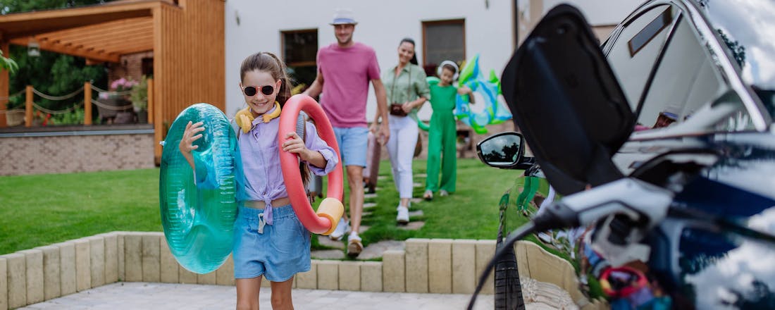 Vakantie elektrische auto Op vakantie met je elektrische auto: dit kost opladen in Europa