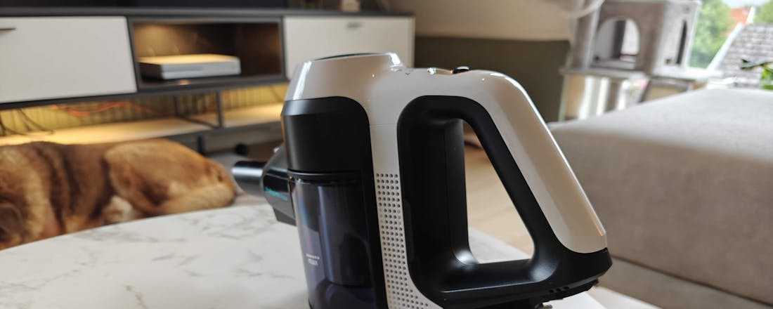 Review Bosch Unlimited 7 ProHygienic Aqua – Stofzuigen én dweilen met een slim accusysteem