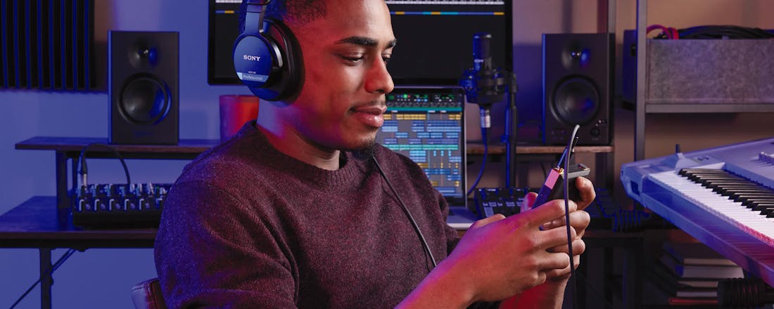 Koptelefoons met draad? Die zijn zo slecht nog niet...