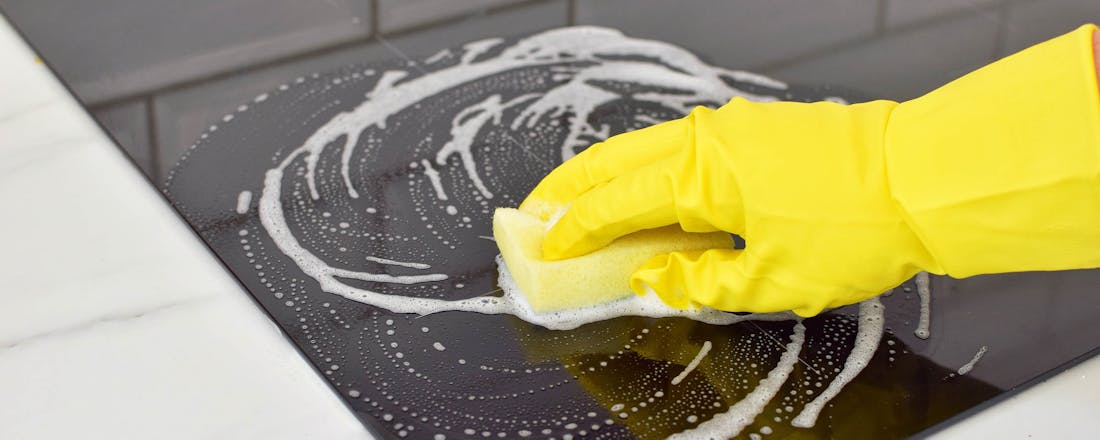Inductiekookplaat schoonmaken Inductiekookplaat schoonmaken? Dit is de beste manier
