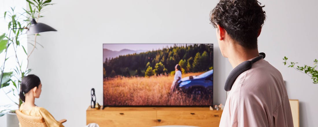 Sony Bravia Theatre U: nekbandspeaker die samen tv-kijken prettiger maakt