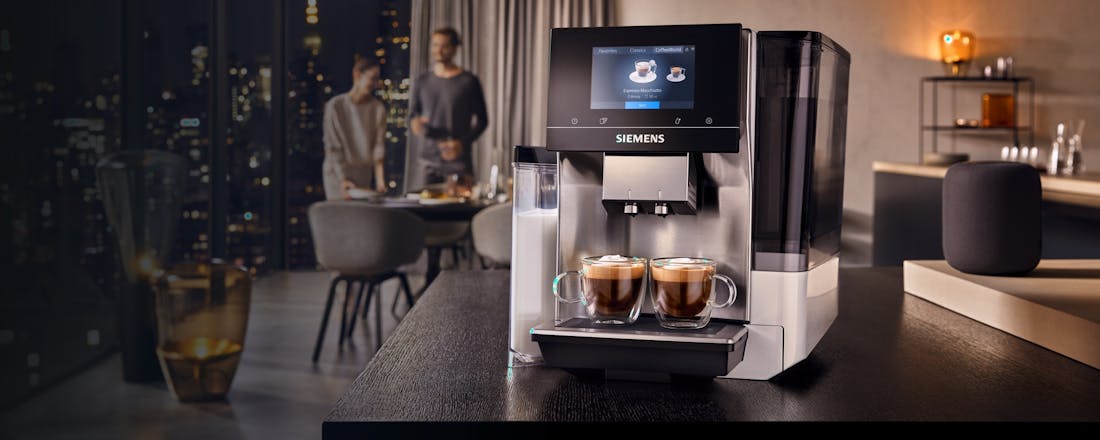 Siemens EQ700 Integral op keukenblad Review Siemens EQ700 Integral – Koffiemachine met talloze smaken